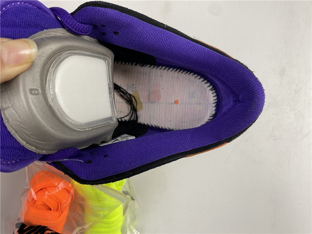 Nike SB Dunk Low Night of Mischief BQ6817-006